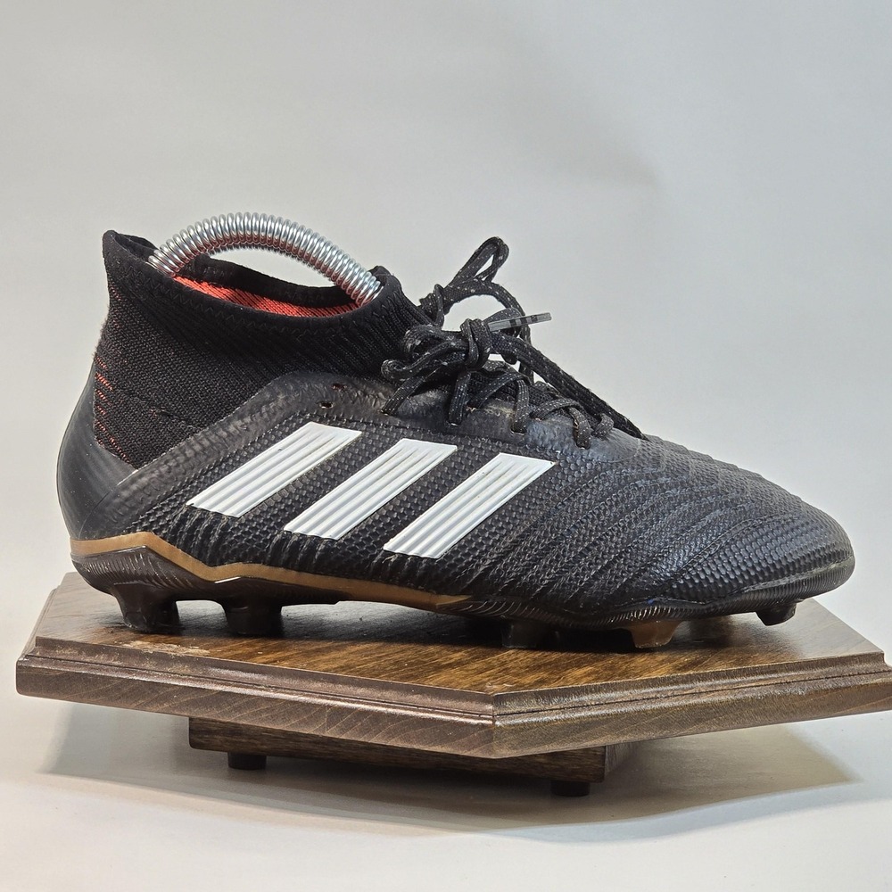 Adidas Predator 18.1 Firm Ground Soccer Shoes Mens Size 5 ControlSkin Cleats‎